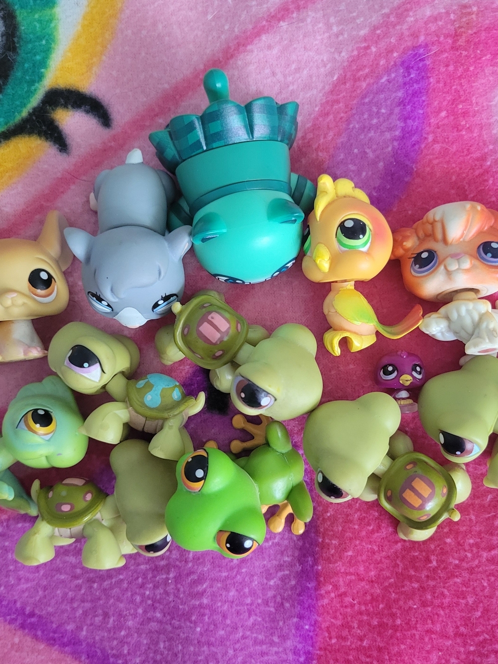 Littlest Pet Shop Bundle Lot